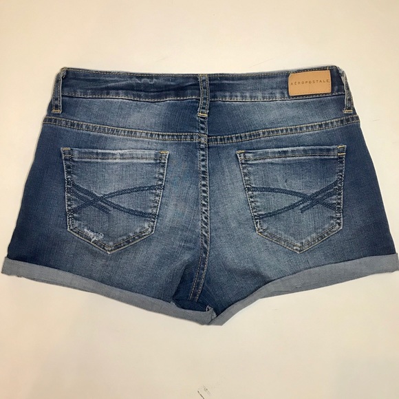 Aeropostale shorty shorts size 2 pre- owned - Picture 2 of 4